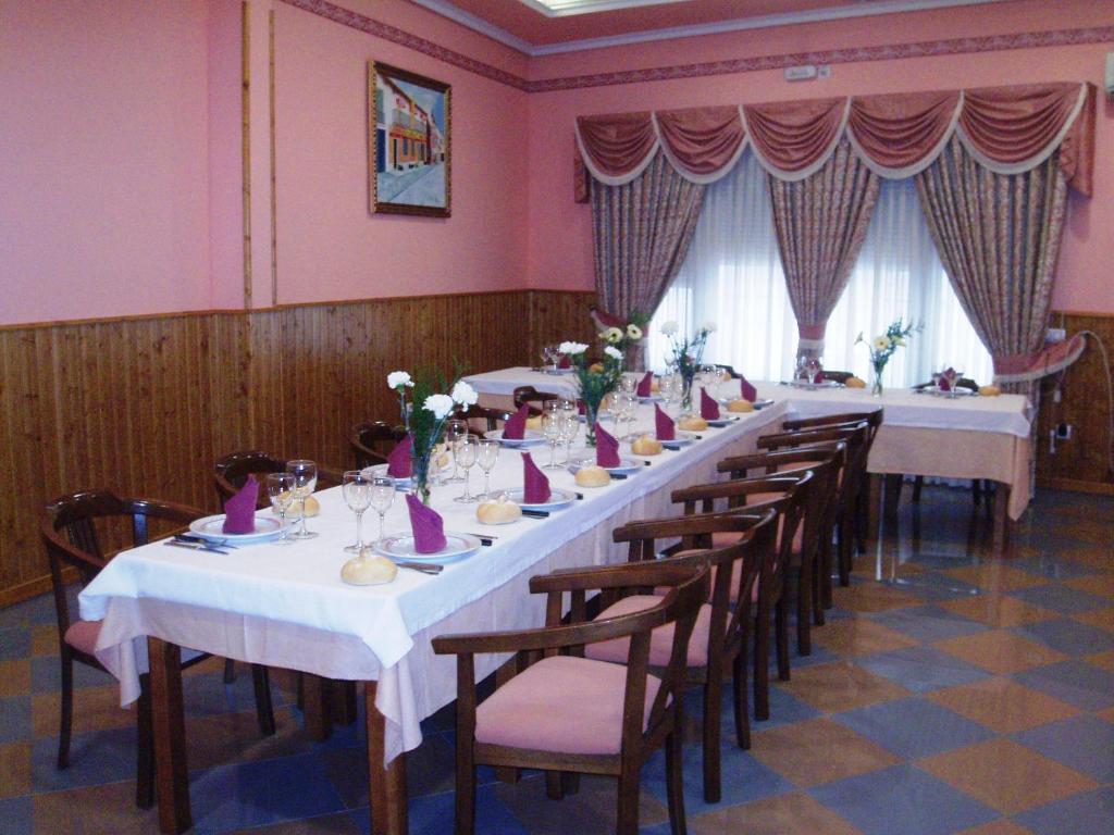 Hotel Los Hermanos Ocaña Buitenkant foto