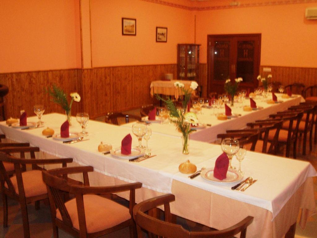 Hotel Los Hermanos Ocaña Buitenkant foto