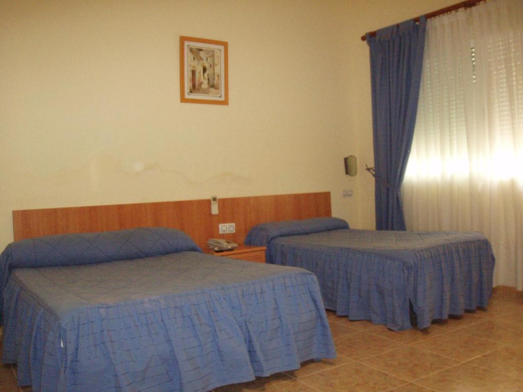 Hotel Los Hermanos Ocaña Kamer foto